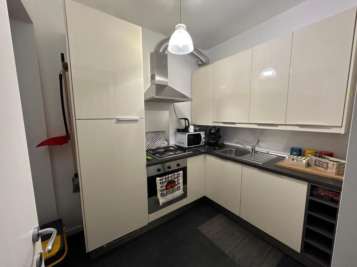 Zanclea Apartment Palermo Bagian luar foto